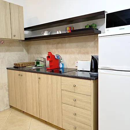 Pieris Apartment *