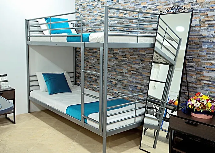 アパート Pieris *