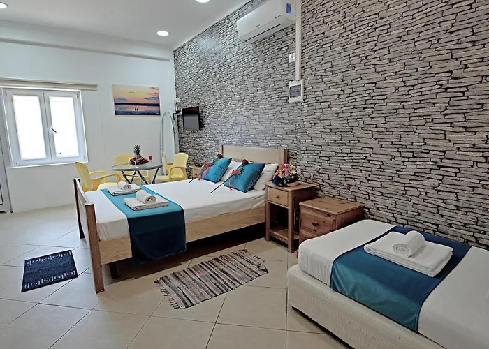 アパート Pieris *