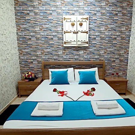 Pieris * 아이아 나파