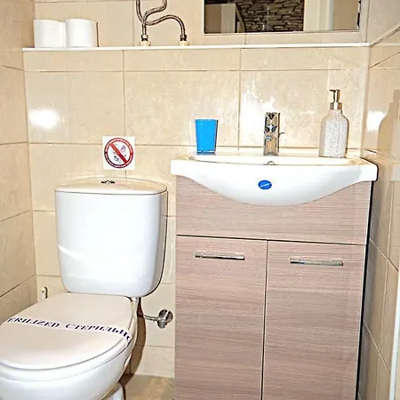 Pieris 아파트 아이아 나파