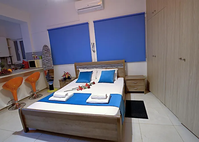 Pieris アパート アヤナパ