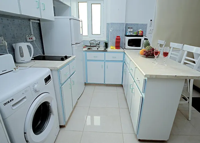 Pieris アパート アヤナパ