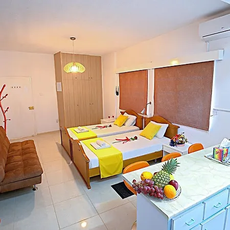 Pieris Apartman Ajía Nápa